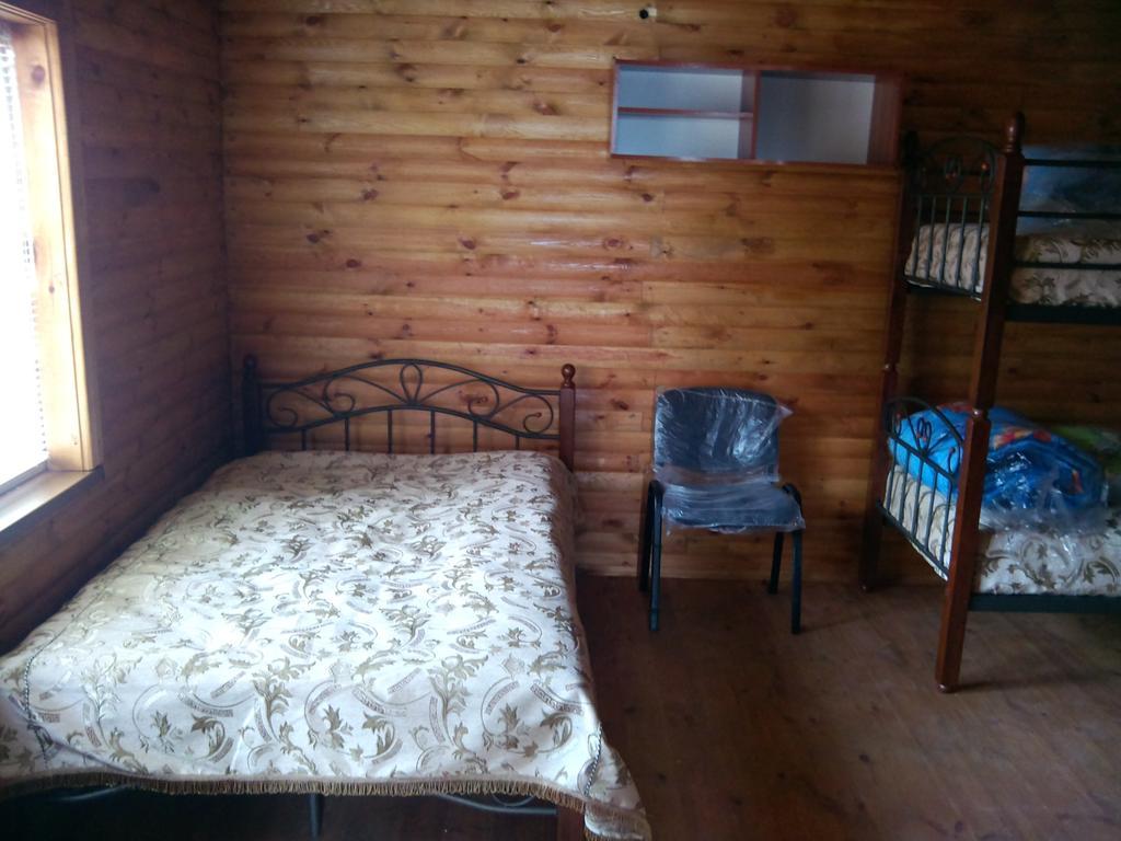 Hotel Slavutich Nova Kachovka Pokoj fotografie